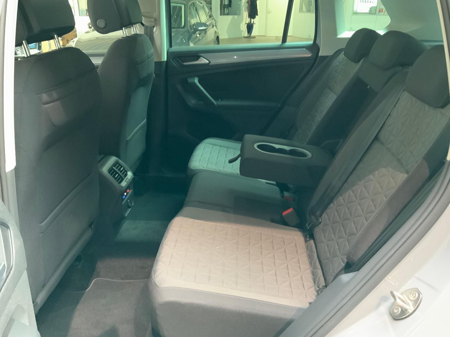 Volkswagen Tiguan Life 1.5 TSI DSG - Samsaru's Car Outlet
