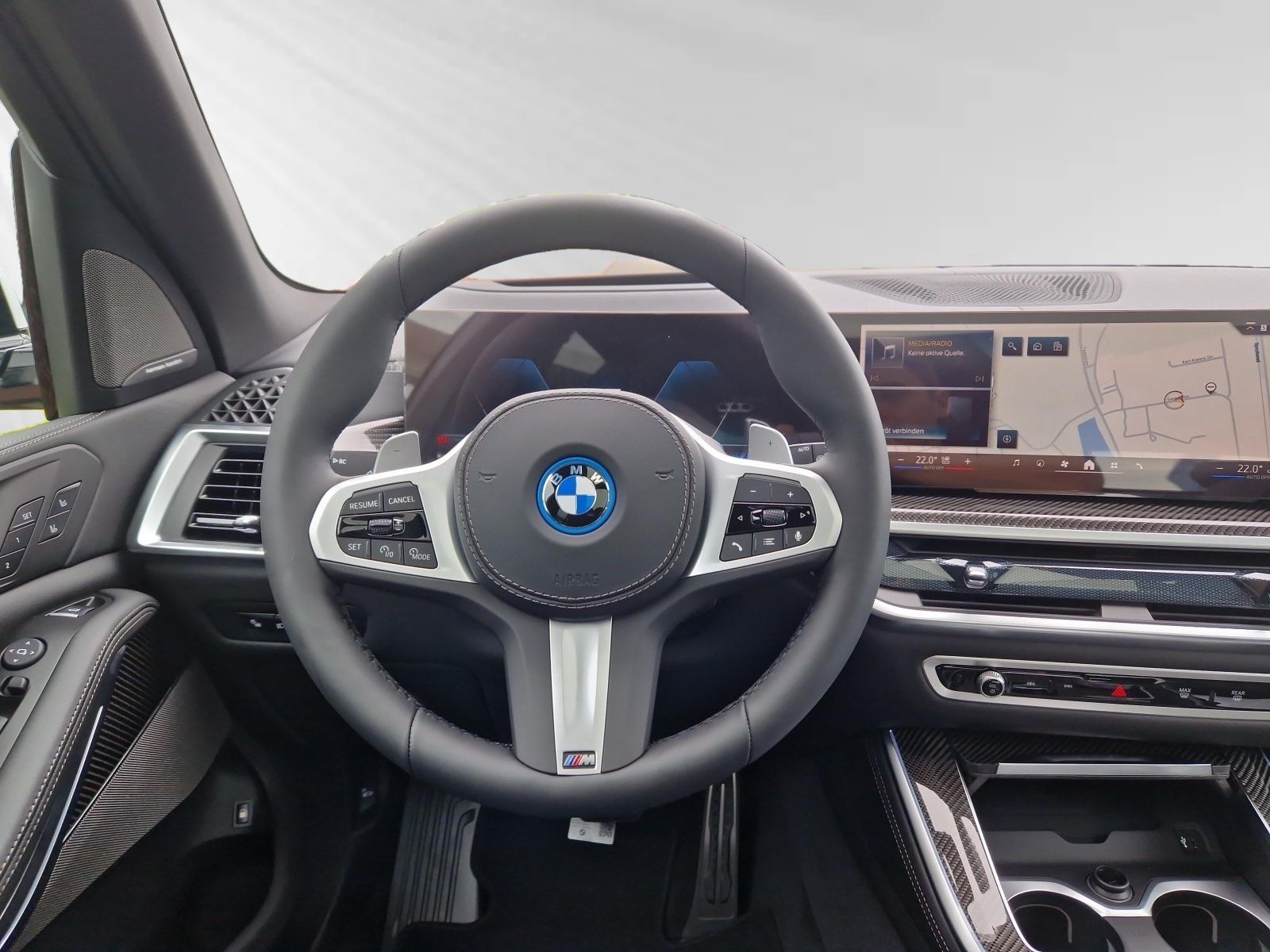 BMW X5 xDrive50e M Sport Pro|AHK|SkyLounge|H/K