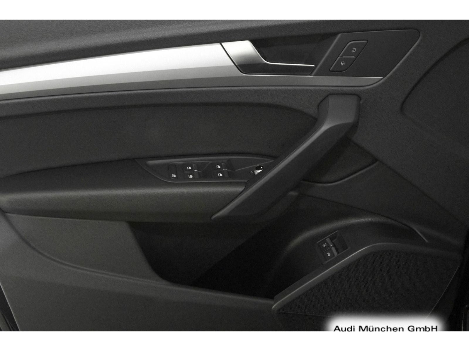 Audi Q5 50 TFSI e qu. S tronic - Samsaru's Car Outlet