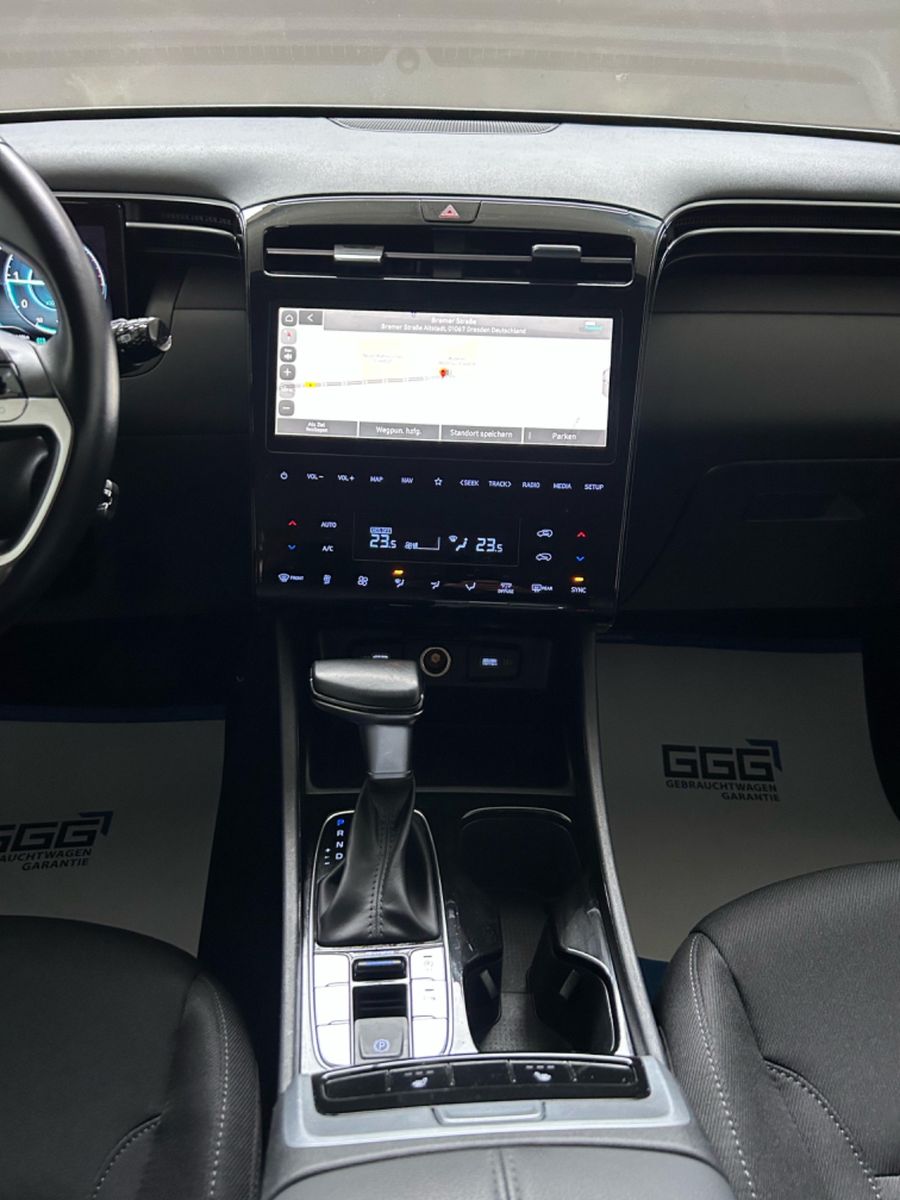 Hyundai Tucson - Samsaru's Car Outlet