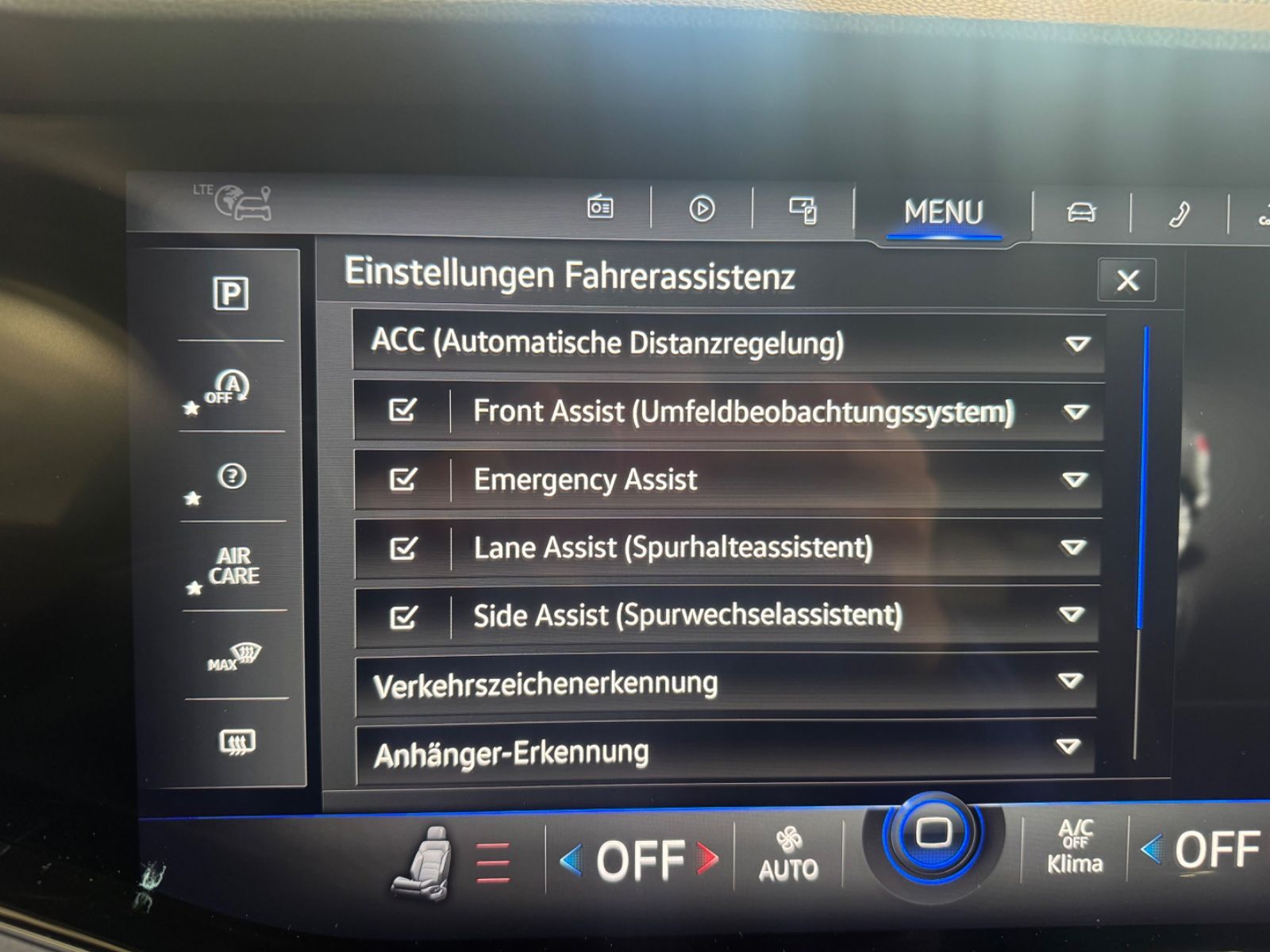 Volkswagen Touareg R-Line Pano IQ LIGHT Exterieur Black Sty