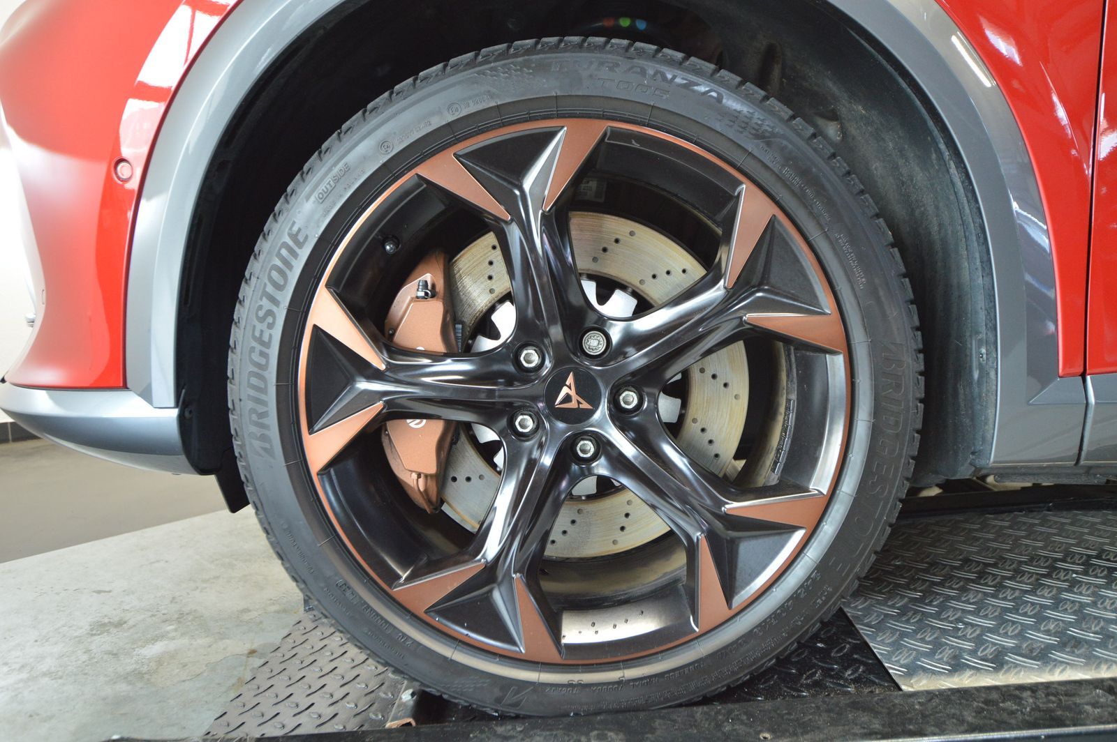 Cupra Formentor VZ 1.4 e-HYBRID - Samsaru's Car Outlet