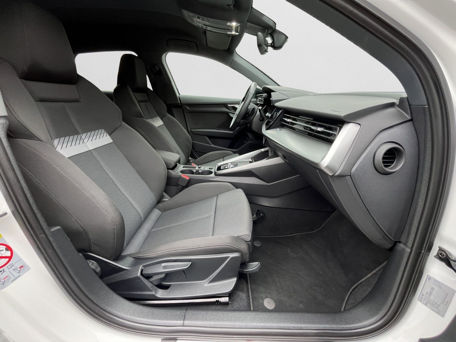 Audi A3 Sportback 45 1.4 TFSIe S line NAVI INTERFACE