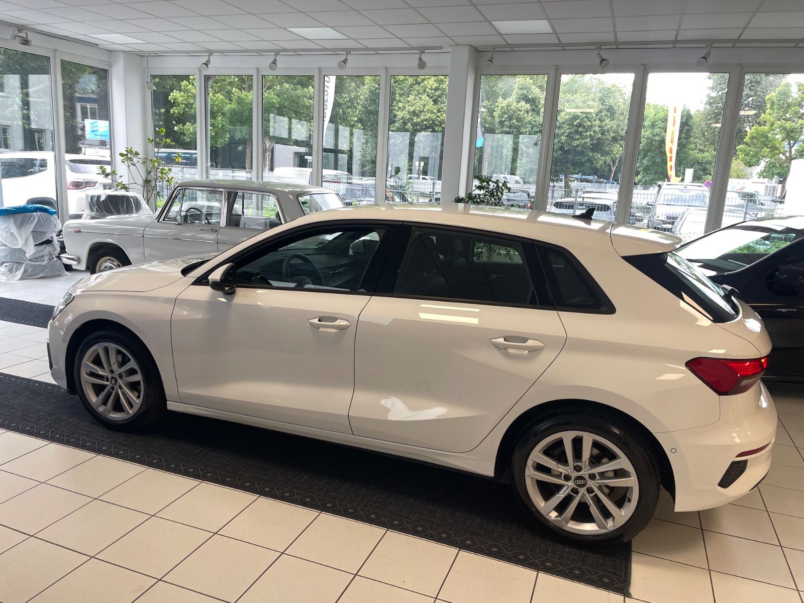 Audi A3 Sportback 30 TFSI S-Tronic*Navi*LED*1HD*ACC*