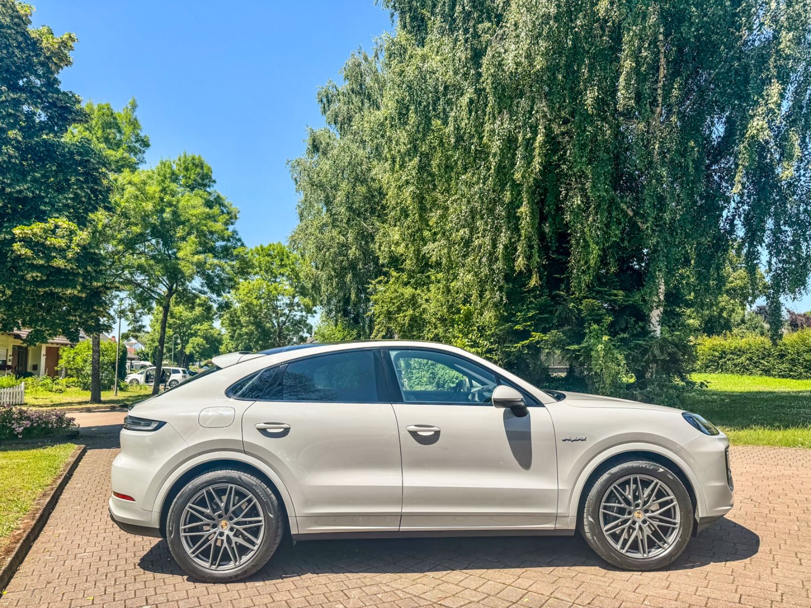 Porsche Cayenne Coupe E-Hybrid*PANO*21"*SITZB*SPORT CHRO