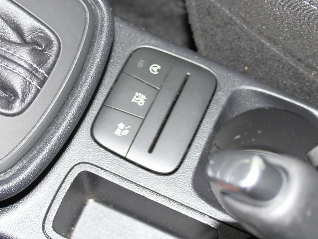 Ford Fiesta 1.0 EB MHEV Active - Samsaru's Car Outlet