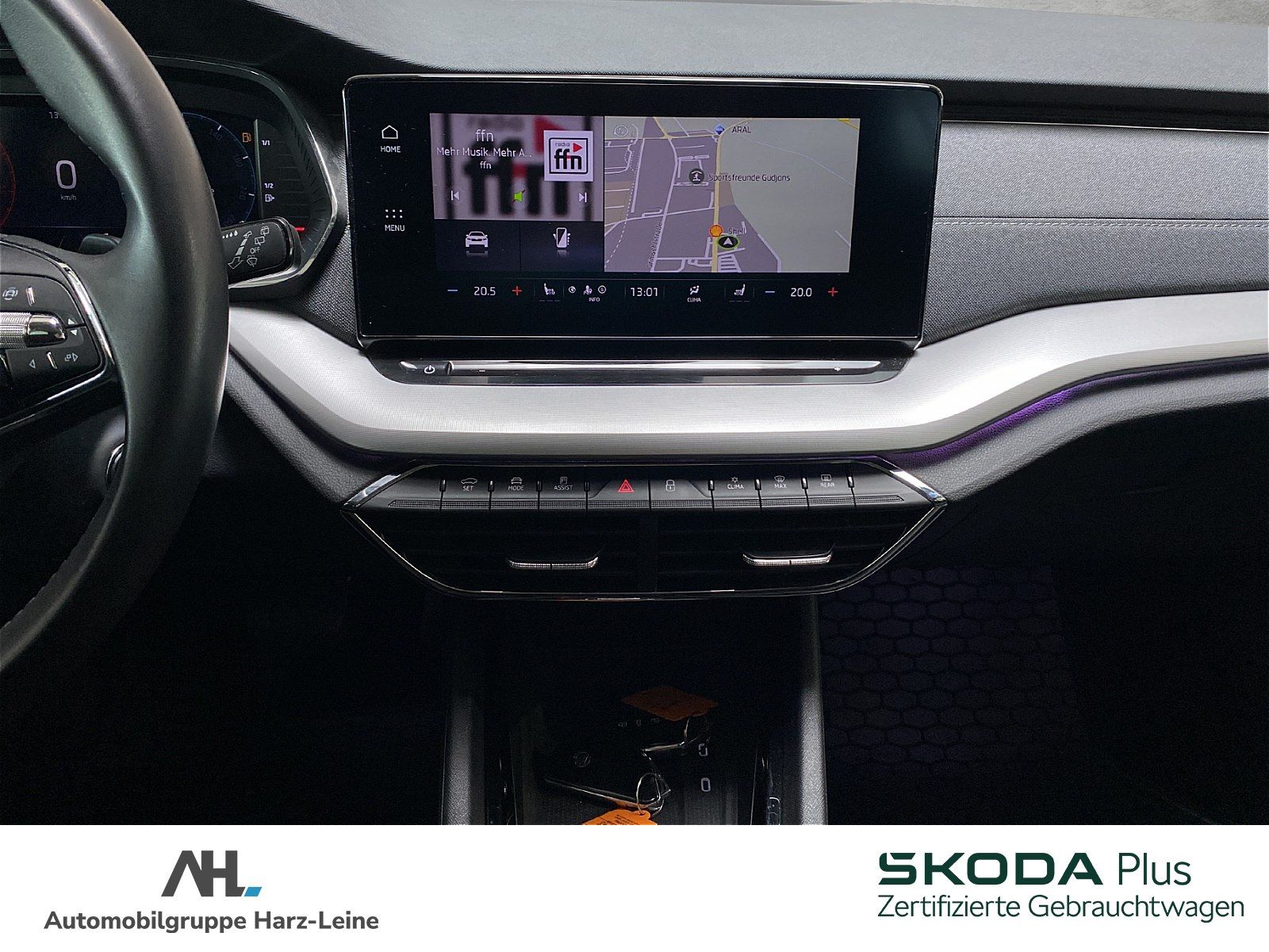 Skoda Octavia Combi 2.0 TDI Style 4x4 - Samsaru's Car Outlet