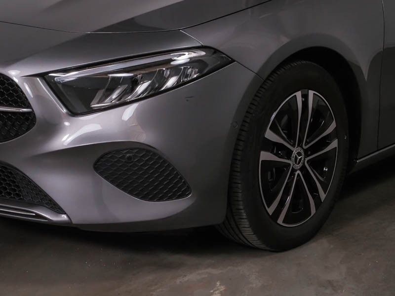 Mercedes-Benz A 180 PROGADV - Samsaru's Car Outlet