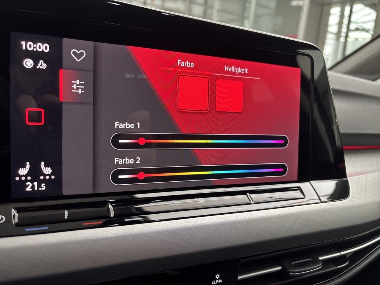 Volkswagen Golf Variant 1.0 eTSI Life - Samsaru's Car Outlet