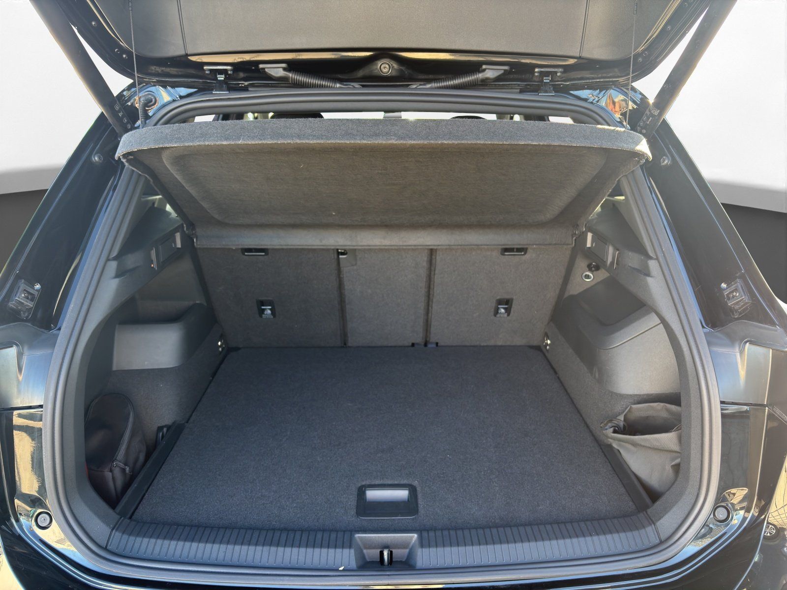 Volkswagen Tiguan 2.0 TSI DSG 4MOTION R-Line BLACK STYLE