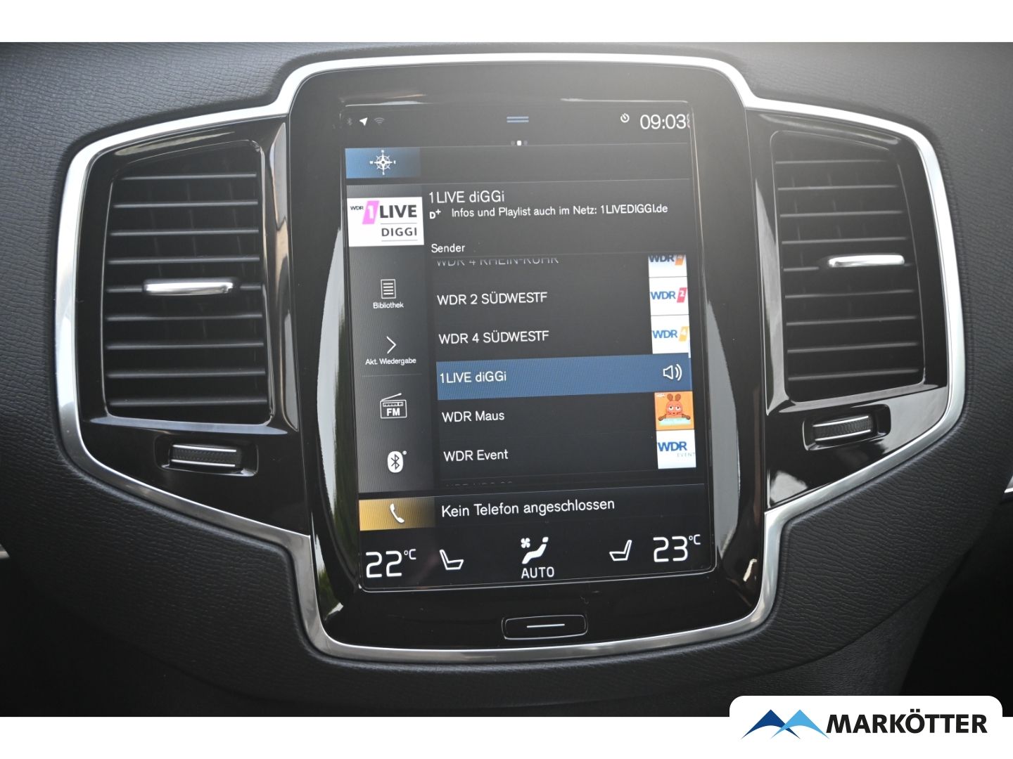 Volvo XC90 B5 AWD Momentum Pro/AHK/ACC/H&K/LenkradH/20
