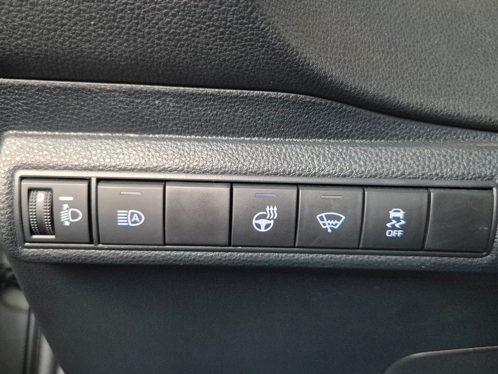 Toyota Corolla TS Business Kamera Carplay SHZ LED