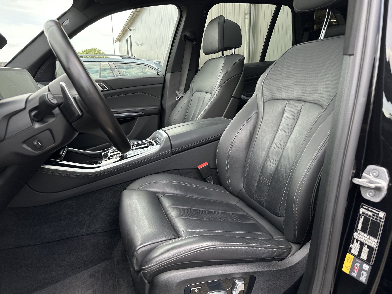 BMW X5 xDrive45e M-Sport NAV+LASER+AHK+PANO+360°+ACC