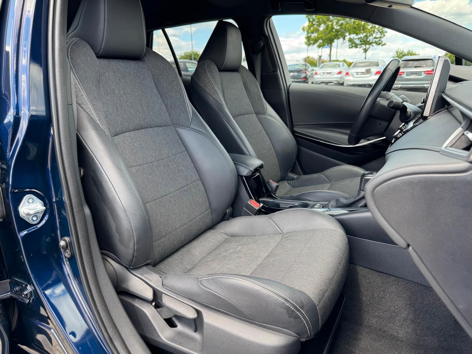 Toyota Corolla 1.8 Touring Sports Hybrid - Samsaru's Car Outlet