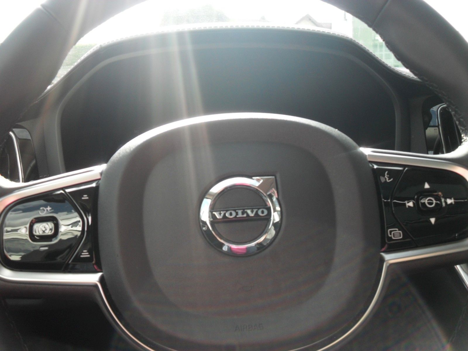 Volvo S60T8 Lim. Ultimate Dark | 360° | HeadUp | Pano.