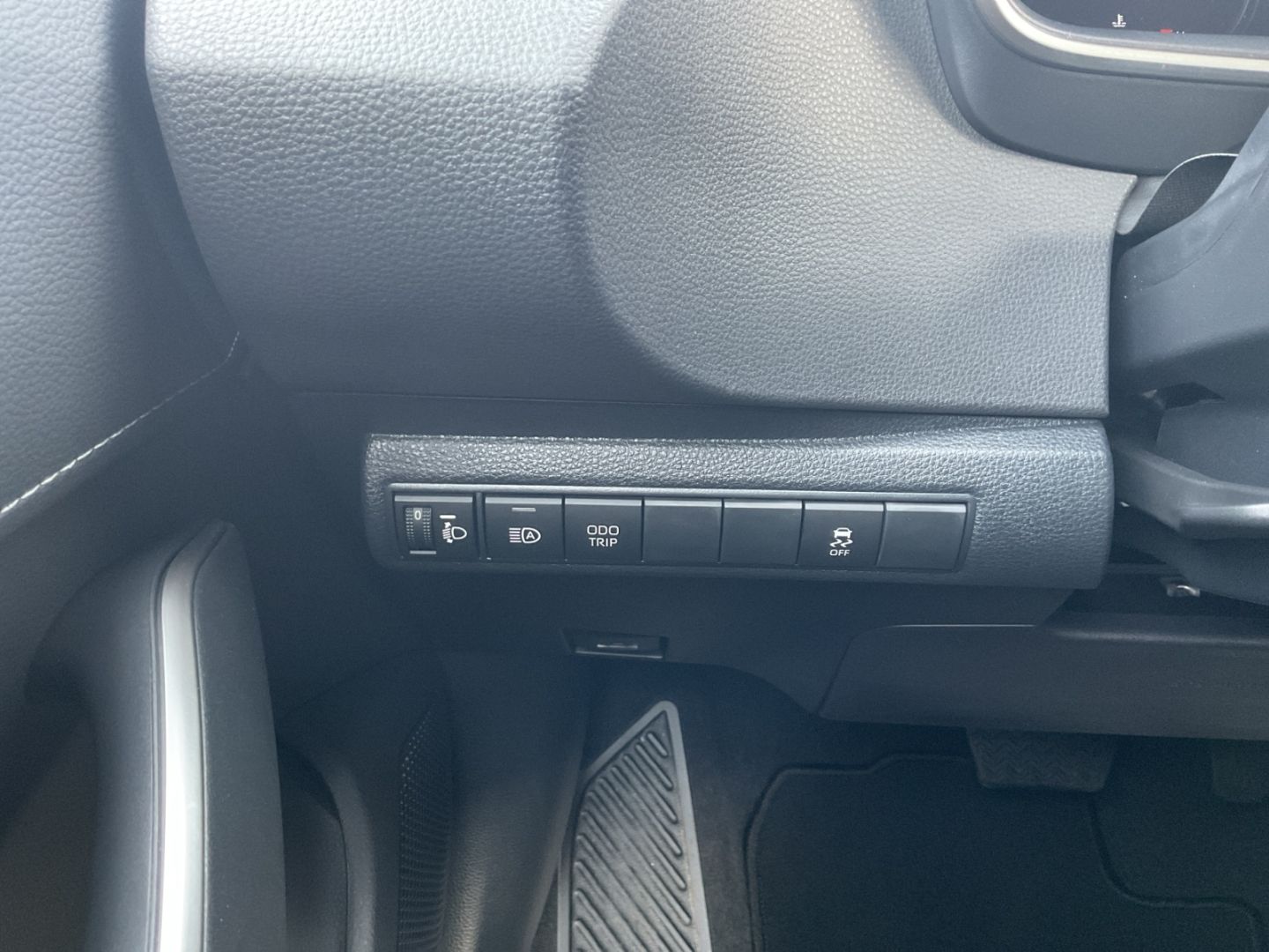 Toyota Corolla 1.8 Hybrid Comfort *LED*ACC*SHZ*CarPlay*