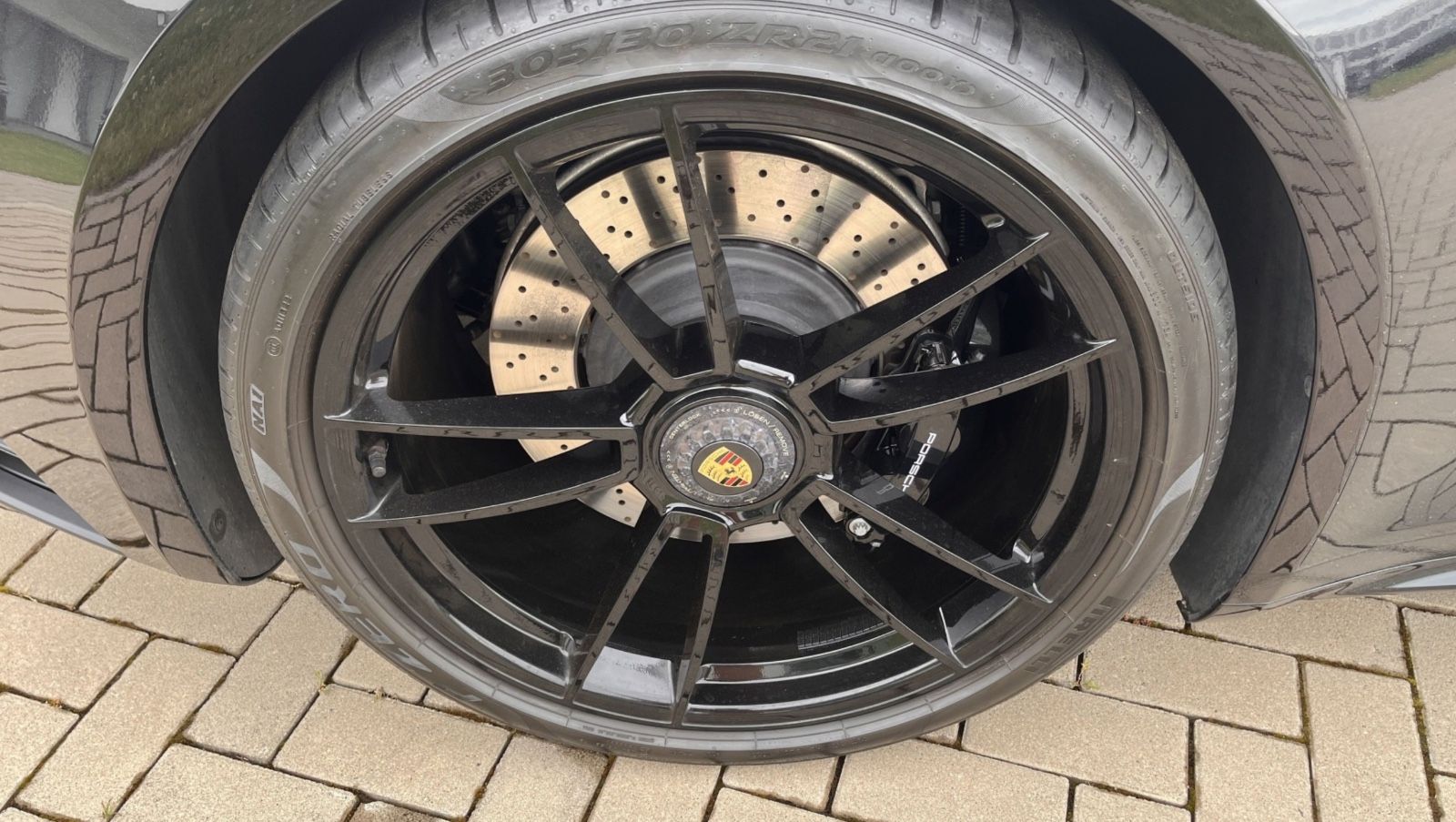 Porsche 992 Targa 4 GTS - AVAILABLE - EXPORT - EUR1 -