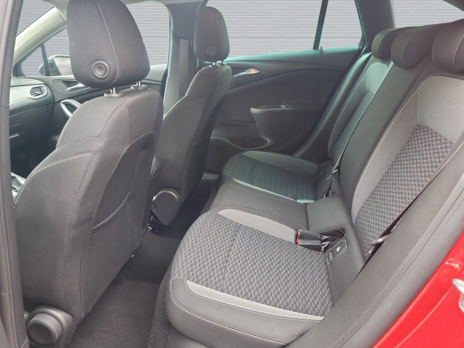 Opel Astra K 145PS - Samsaru's Car Outlet