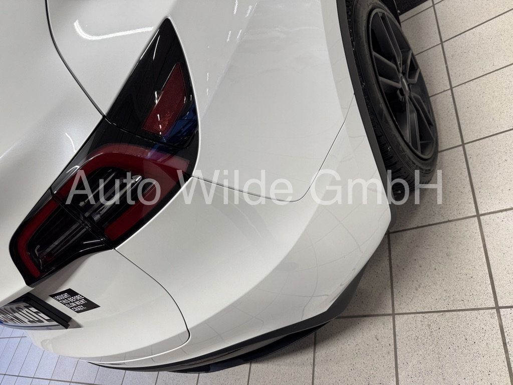 Tesla Model Y Basis RWD