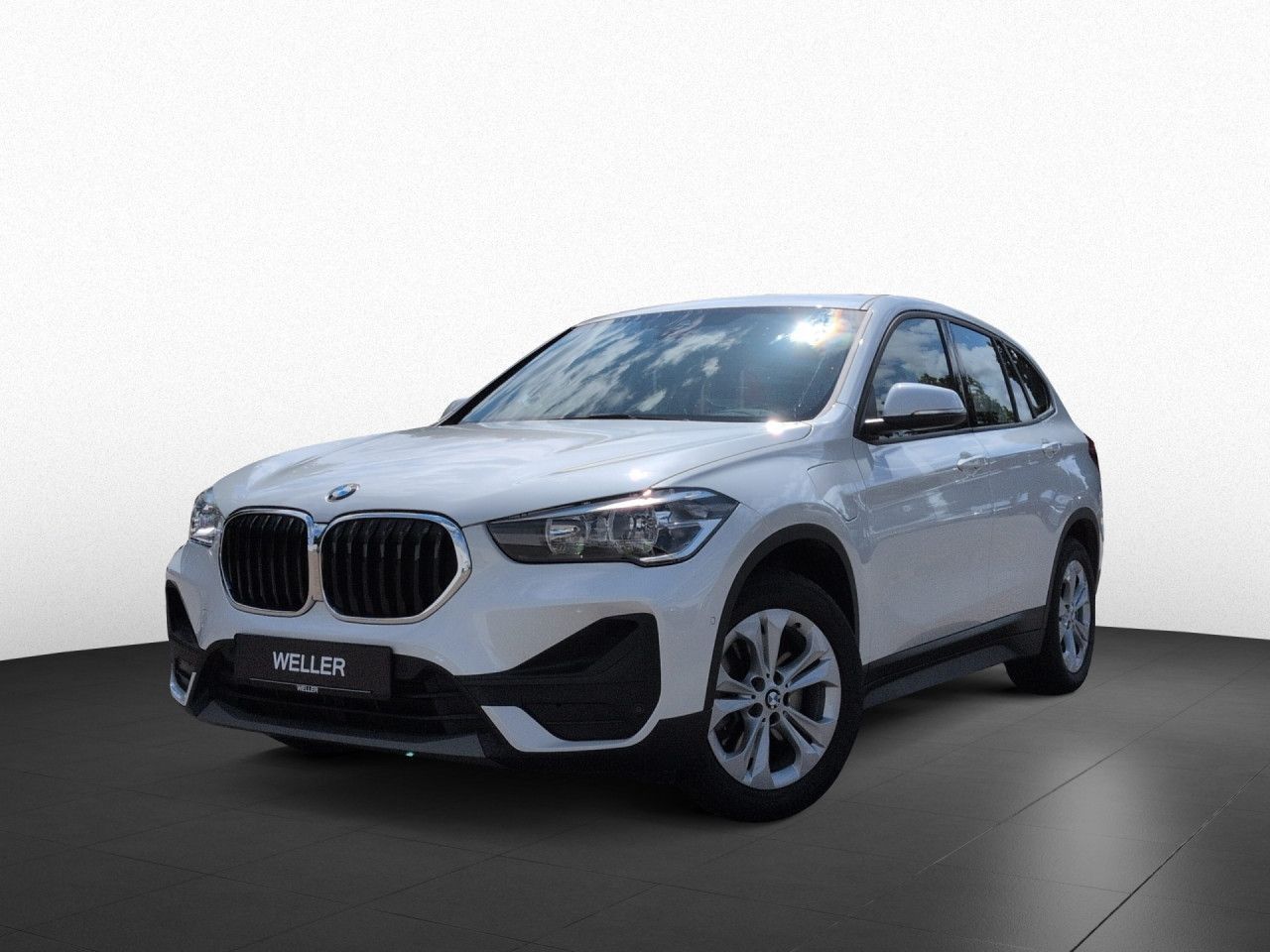 BMW X1 xDrive 25e Advantage - Samsaru's Car Outlet