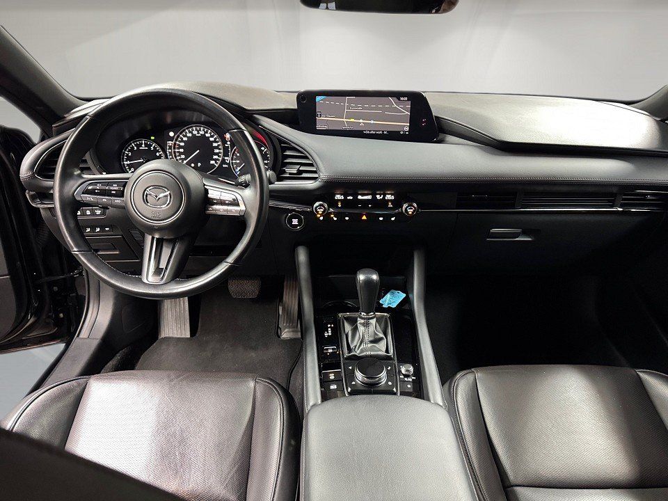 Mazda 3 SKYACTIV-G 150 Autom. Selection Leder/Bose/Mat