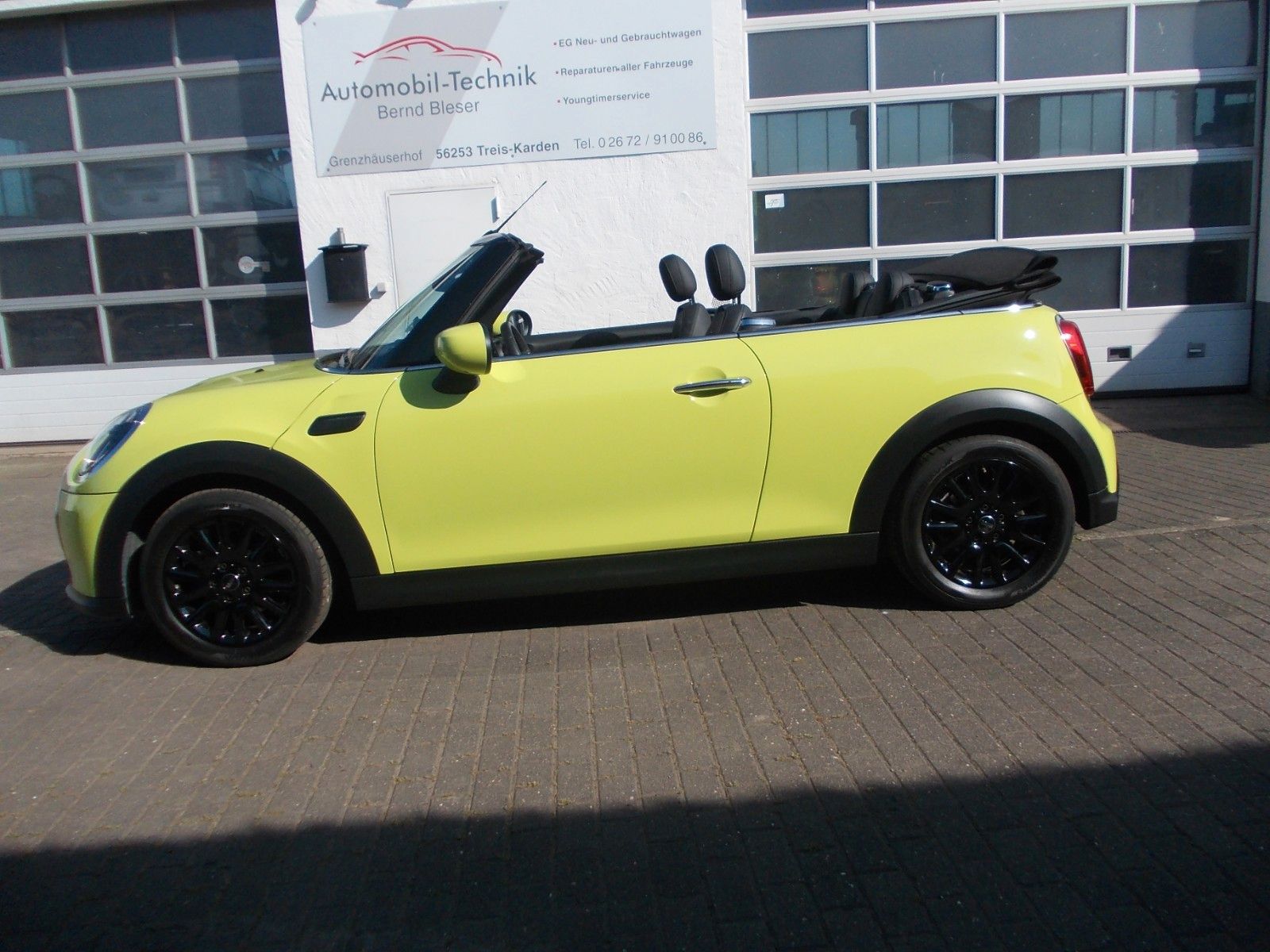MINI COOPER Cabrio Cooper Classic - Samsaru's Car Outlet