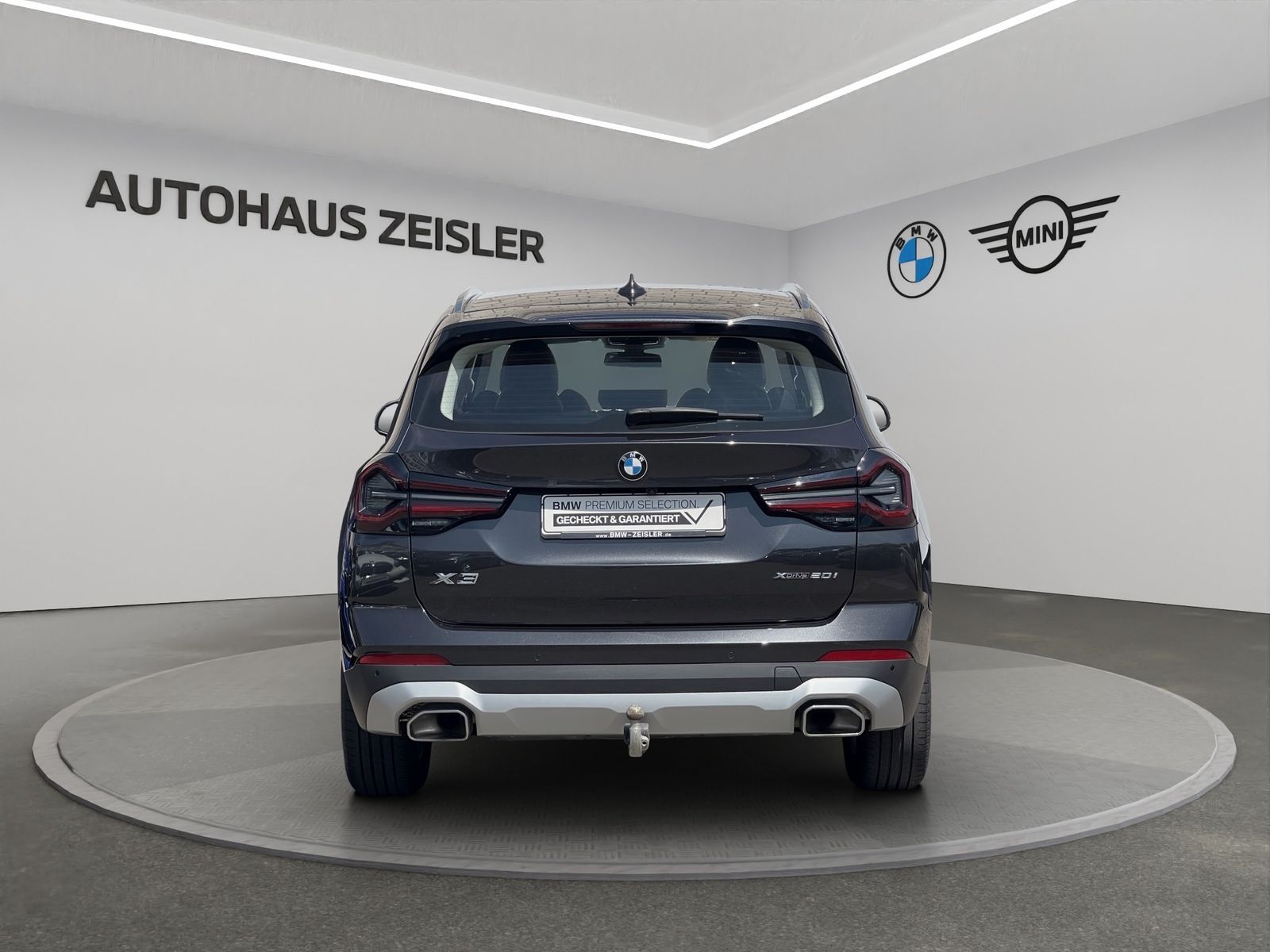 BMW X3 xDrive20i - Samsaru's Car Outlet