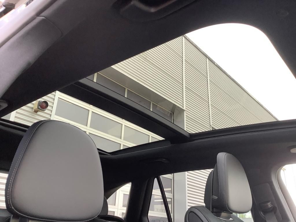 Mercedes-Benz GLC 300 de 4M #AMG #NIGHT #PANO #AHK #BURMESTER