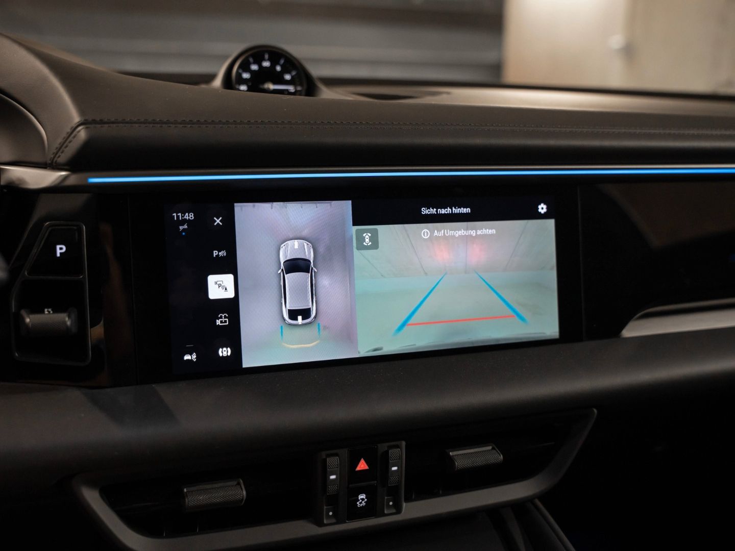 Porsche Macan 4S Sport Chrono Paket AR HUD InnoDrive