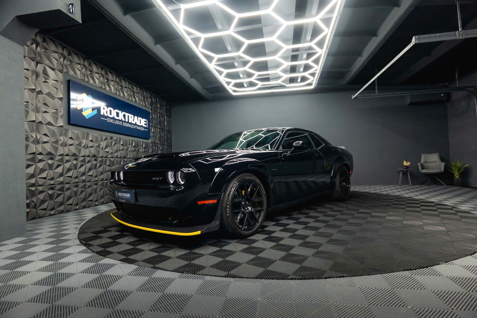 Dodge Challenger 5.7 V8 R/T SRT WIDE BODY *LED*19%*