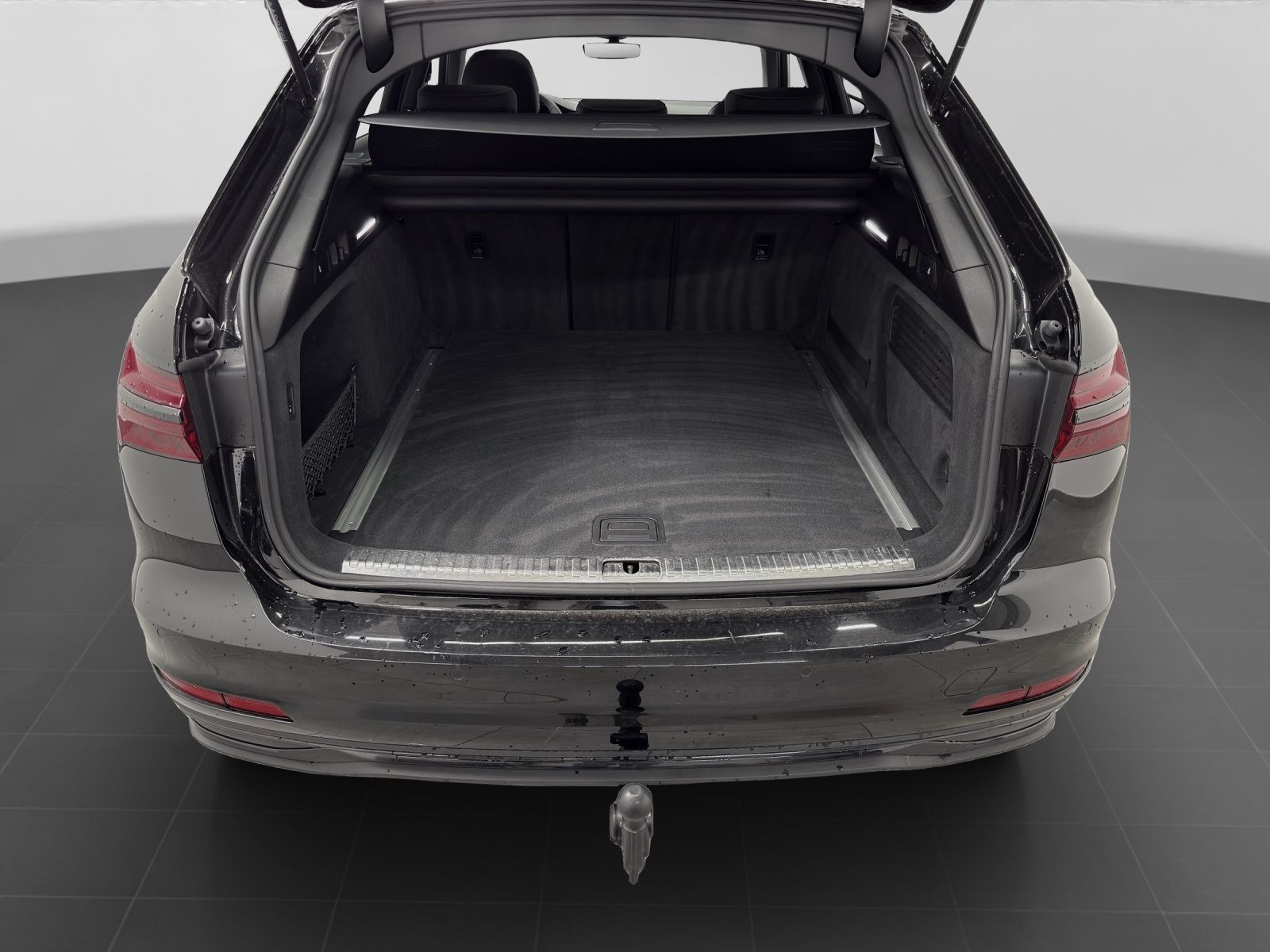 Audi A6 Avant 45 TFSI ADVANCED - Samsaru's Car Outlet