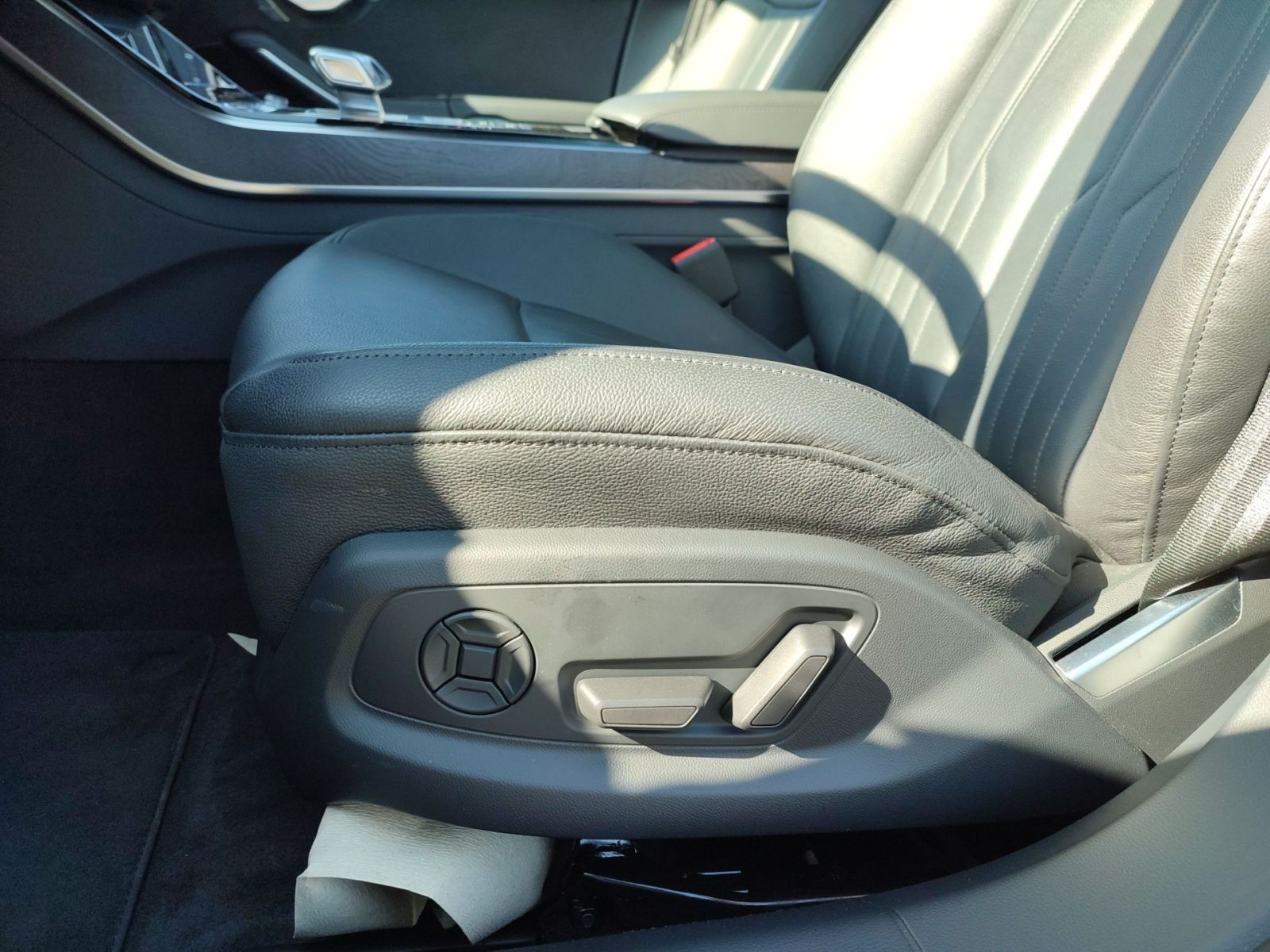 Audi A8 50 TDI quattro - Samsaru's Car Outlet