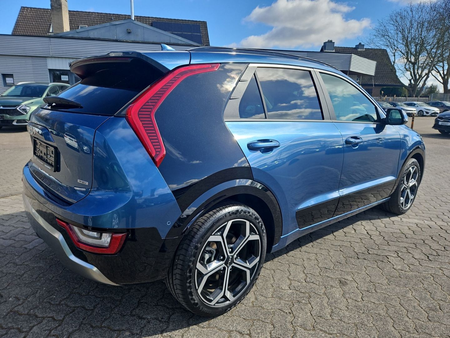 Kia Niro NIRO 1.6 DCT6 Plug-in Hybrid Spirit+ - Samsaru's Car Outlet