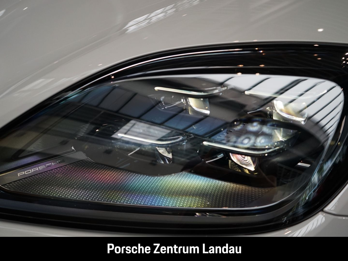 Porsche Cayenne E-Hybrid Burmester InnoDrive Head-Up