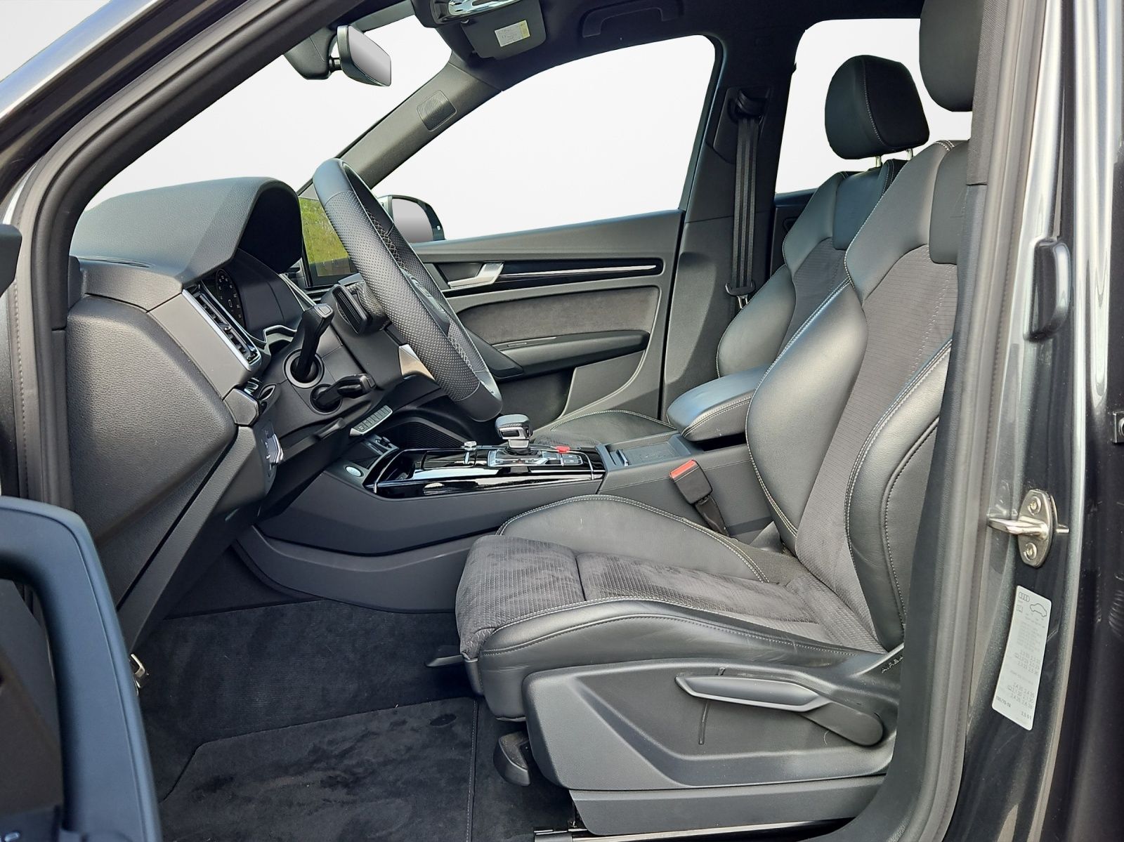Audi Q5 Sportback  40 TDI quattro S line NaviPlus Mat