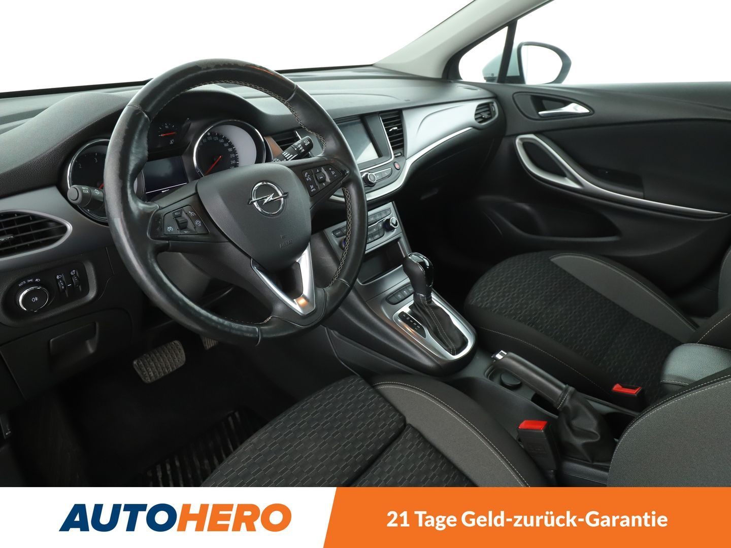Opel Astra 1.5 CDTI Edition - Samsaru's Car Outlet