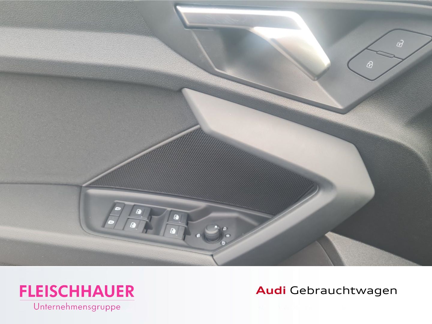 Audi A3 Sportback 40 TFSI e DSG+CarPlay+APS+StHz+LED+