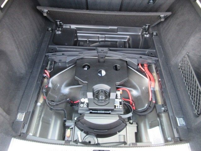 Audi A4 Avant 40 TDI advanced - Samsaru's Car Outlet