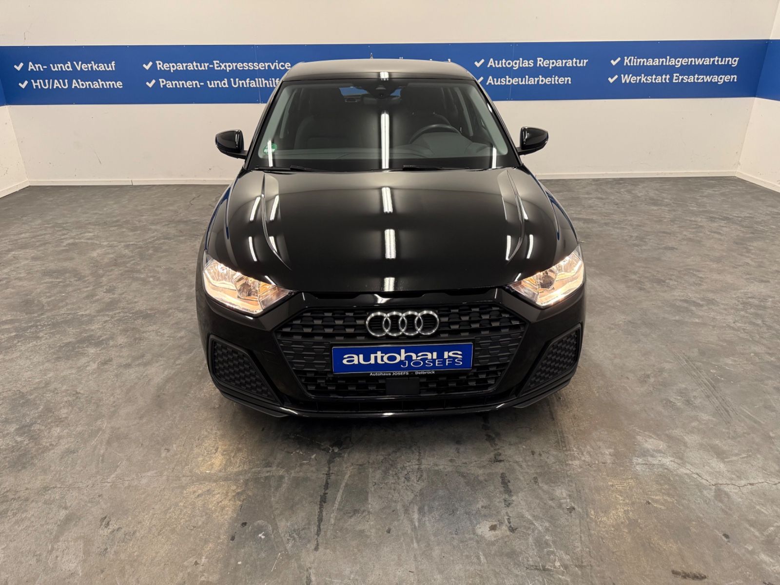 Audi A1 Sportback 25 TFSI - Samsaru's Car Outlet
