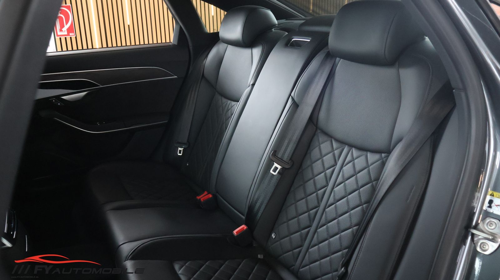 Audi A8 50 TDI quattro S Line* AHK* Head Up* St. Heiz