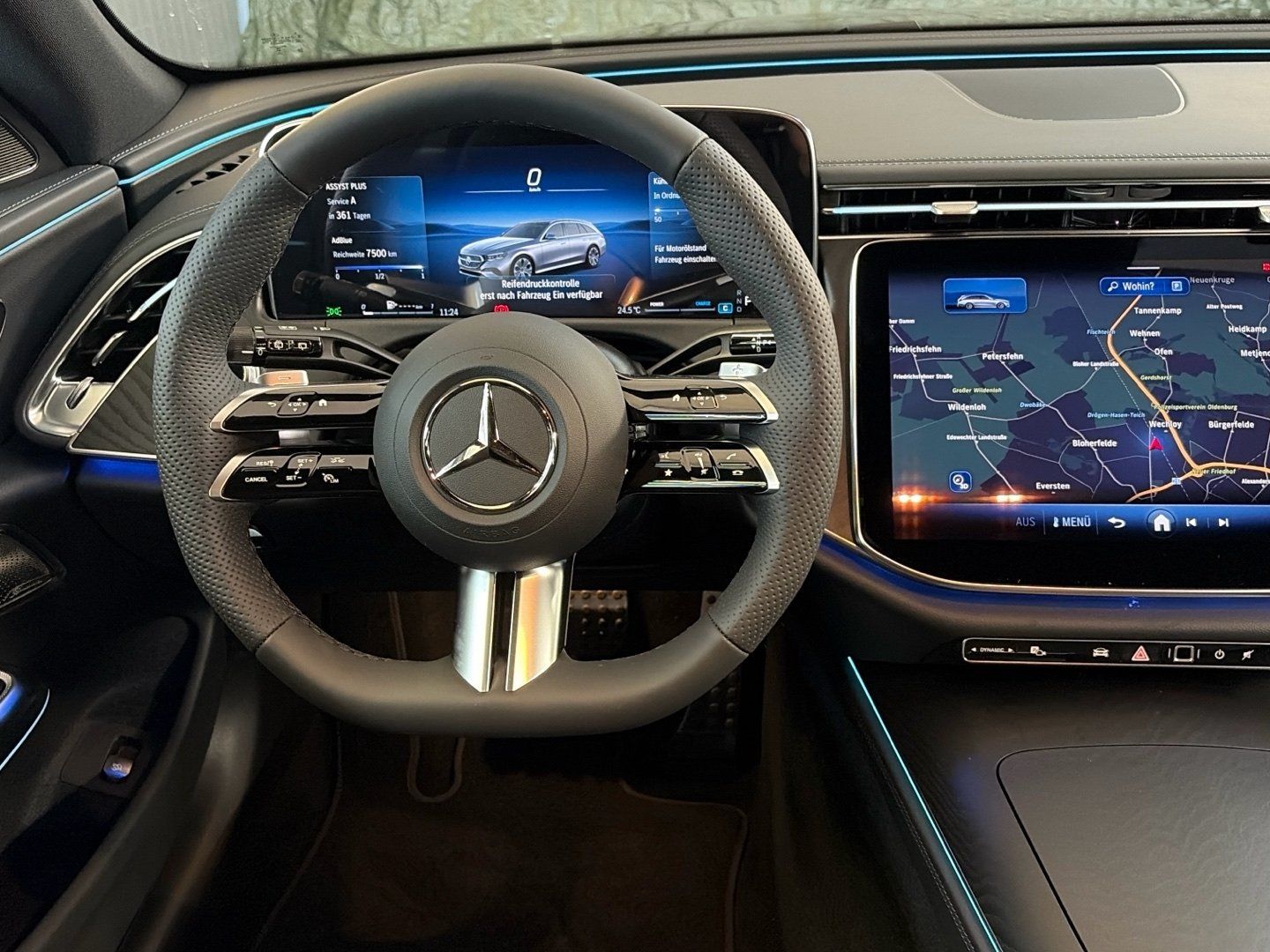 Mercedes-Benz E 220 d T AMG Night Pano 20" Burmester 360° AHK