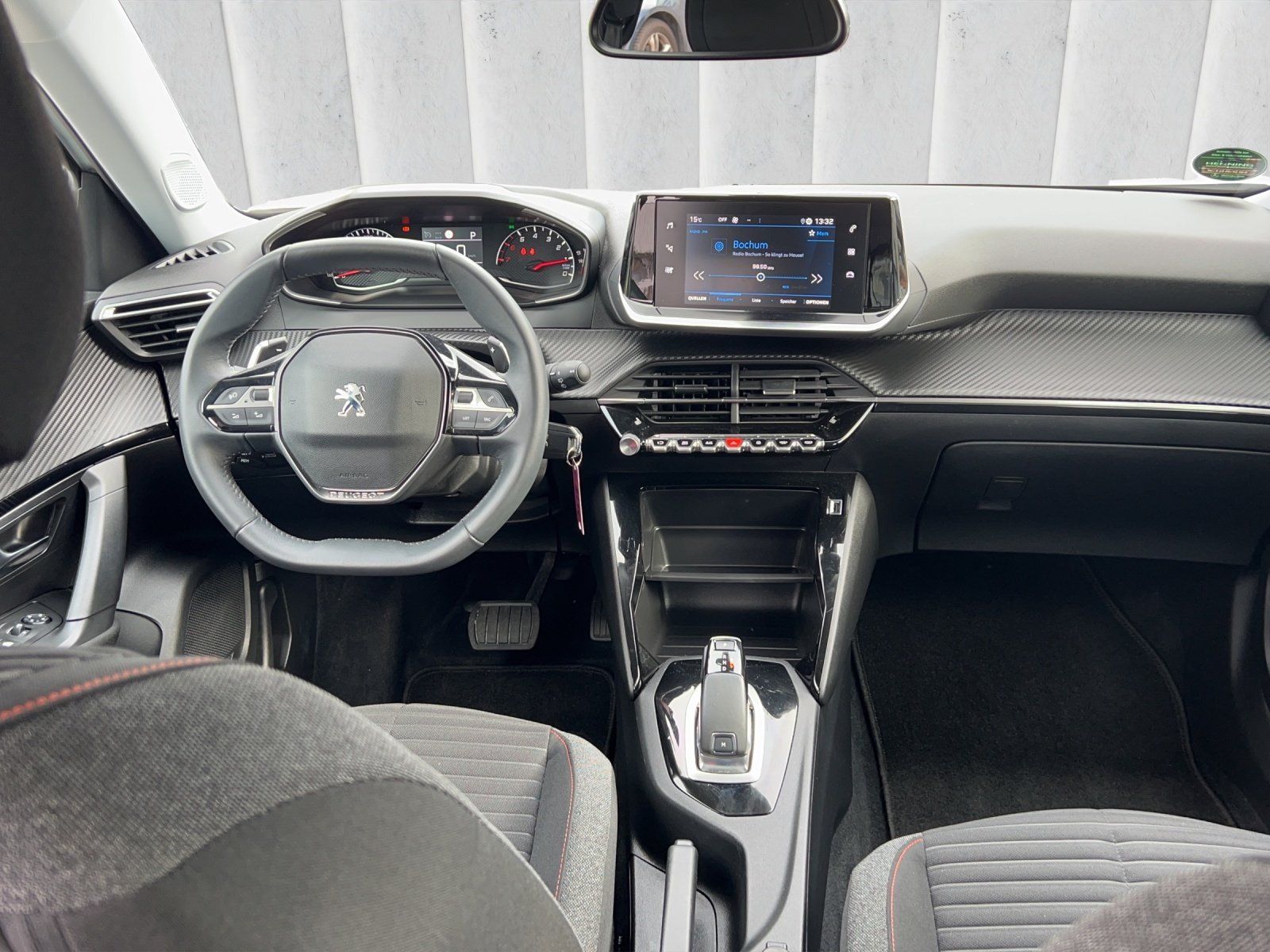 Peugeot 2008 1.2 PureTech 130 Active Pack - Samsaru's Car Outlet
