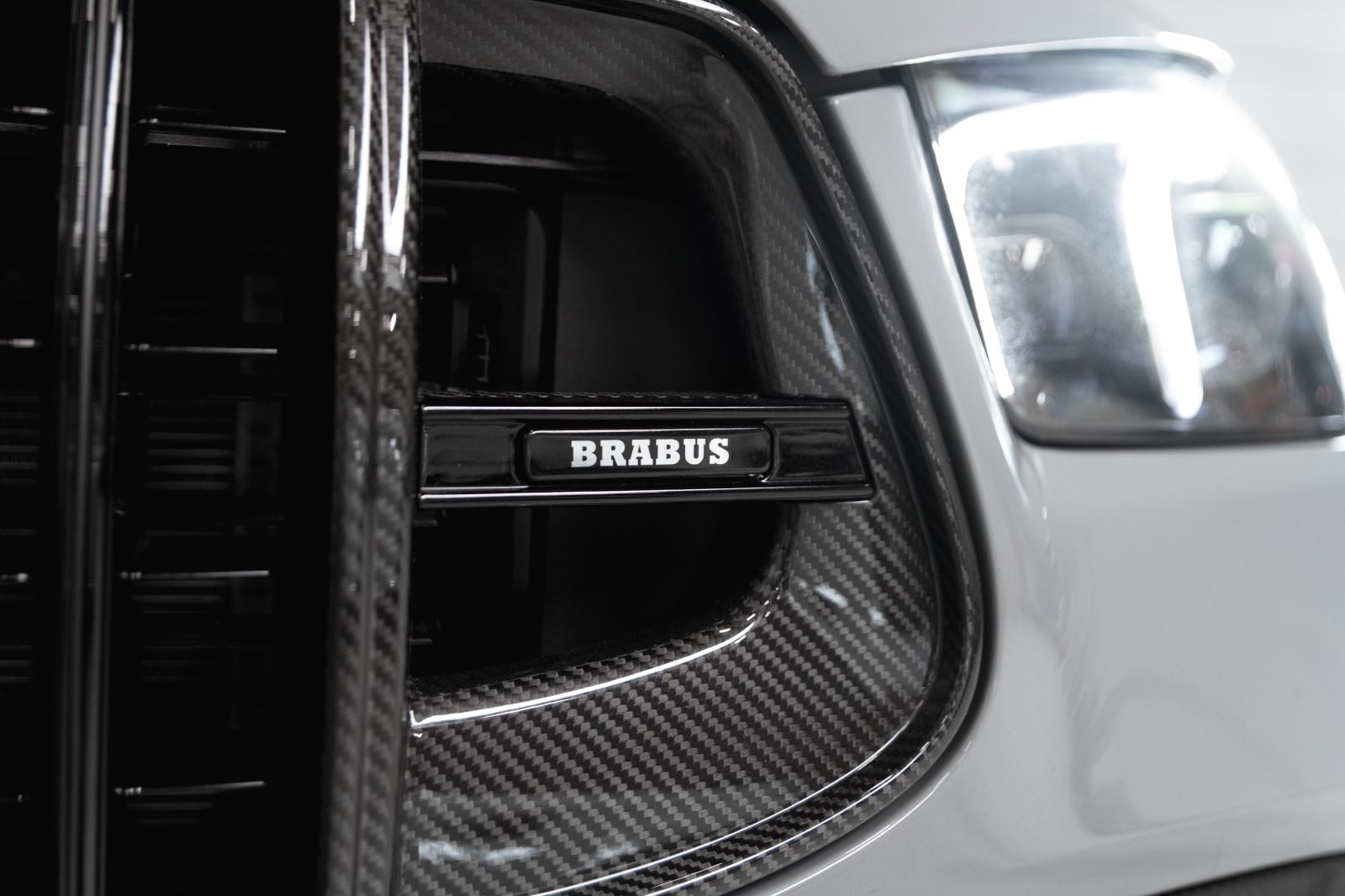 Mercedes-Benz Mercedes-AMG GLE AMG 63 S BRABUS ROCKET 900 1/25