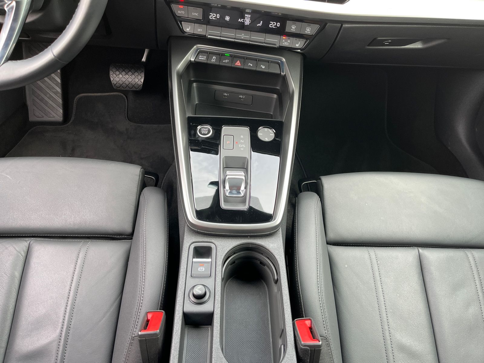 Audi A3 Sportback 40 TFSIe S tronic advanced - Samsaru's Car Outlet