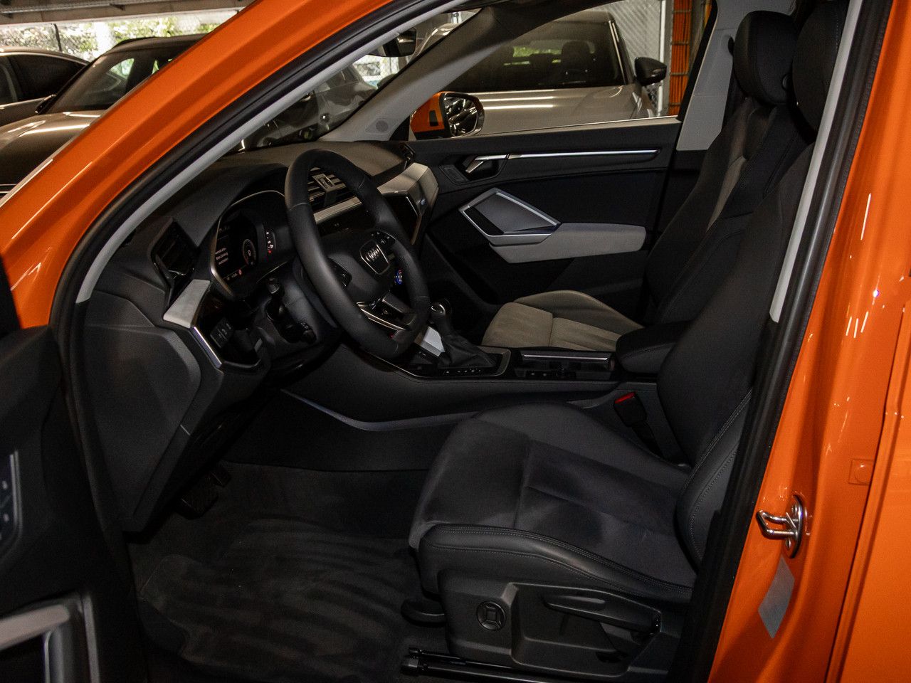 Audi Q3 40 TFSI quattro S tronic - Samsaru's Car Outlet