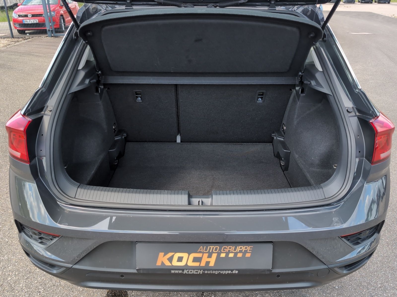 Volkswagen T-Roc 1.0TSI - Samsaru's Car Outlet