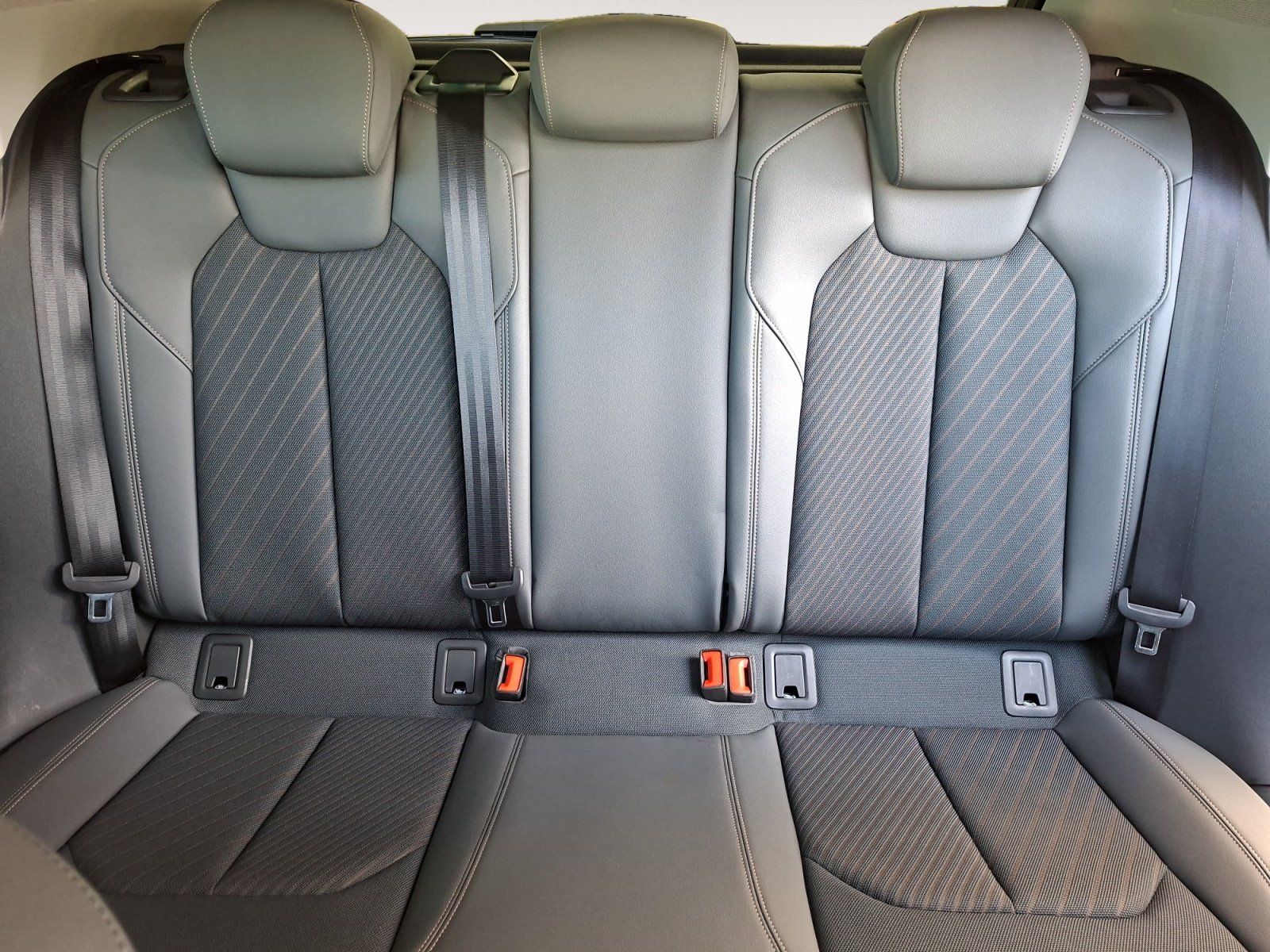 Audi A1 Sportback 40 TFSI S line ACC RFK SoundSys