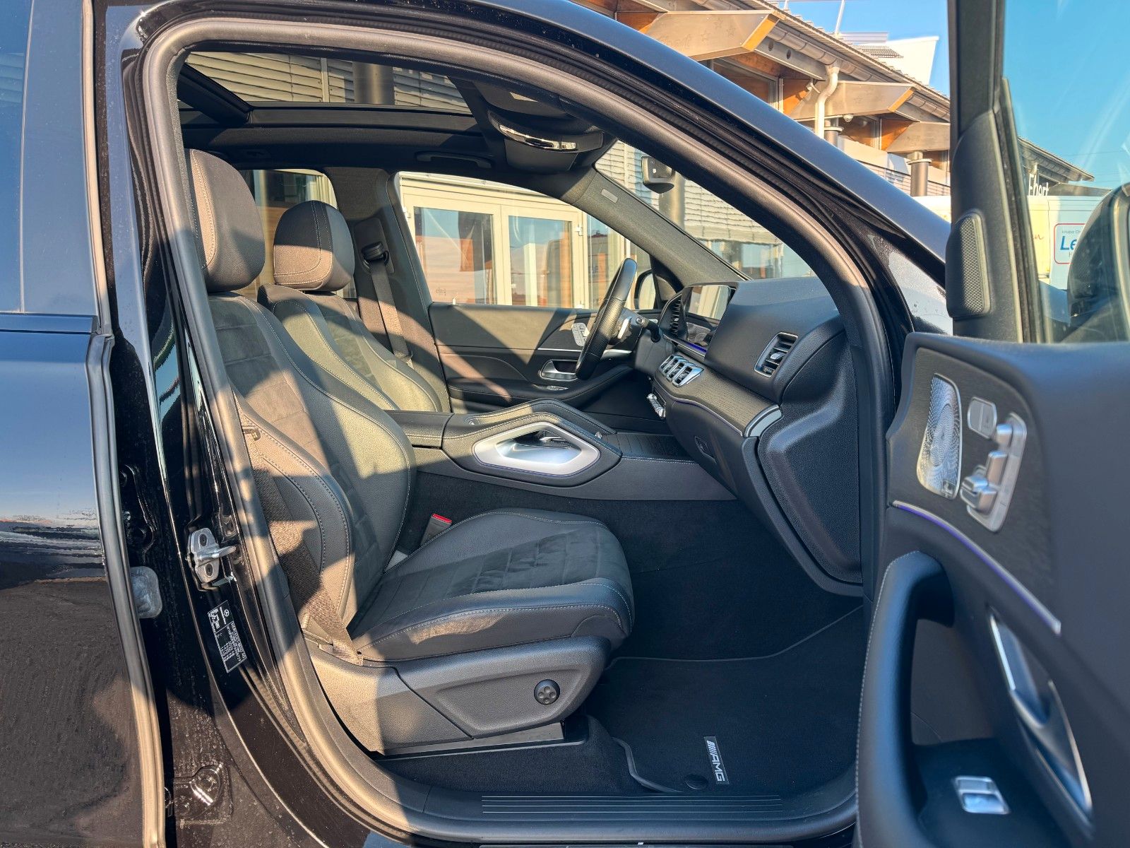 Mercedes-Benz GLE 300 d AMG BURM+AHK+AIRM+PANO+MEMORY+21"