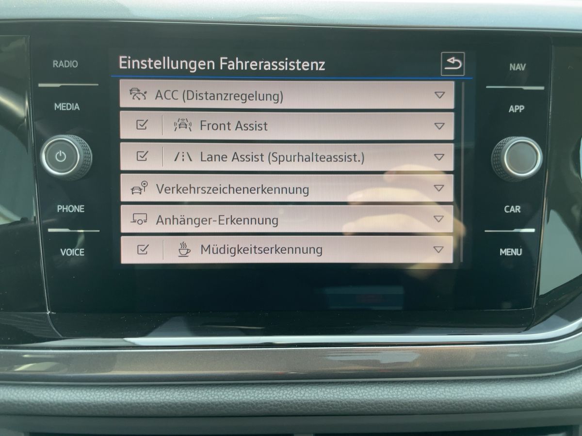 Volkswagen Taigo 1.5 TSI Style - Samsaru's Car Outlet