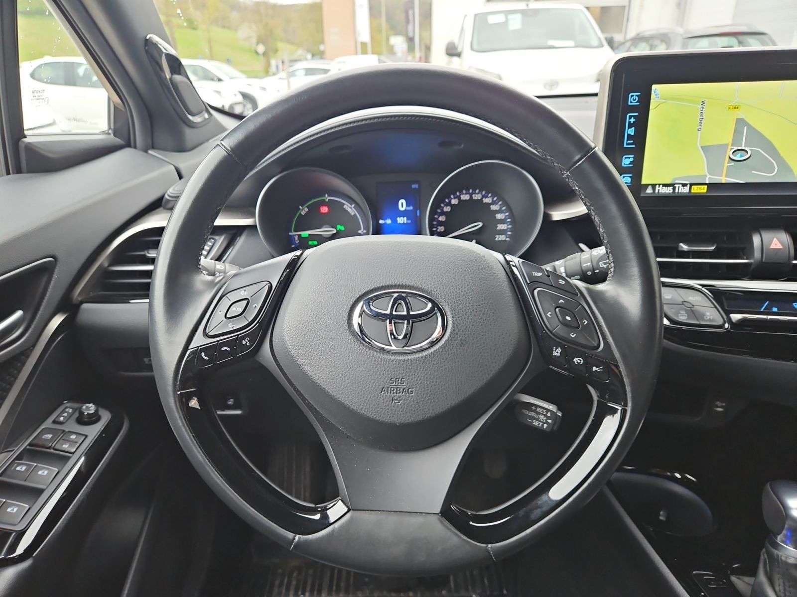 Toyota C-HR Hybrid - Samsaru's Car Outlet